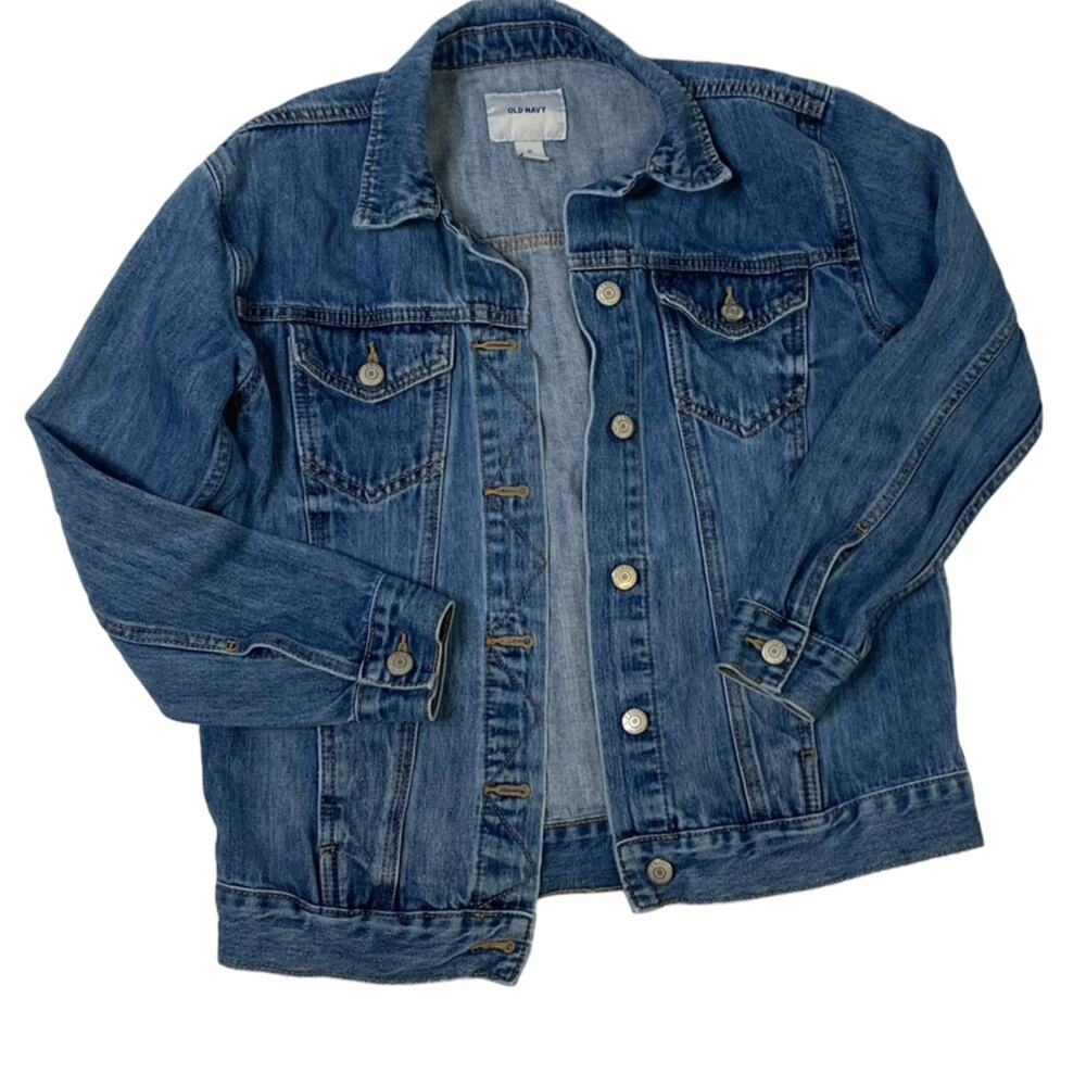 Denim Trucker Jacket in a Medium Wash Size XS by Old Navy